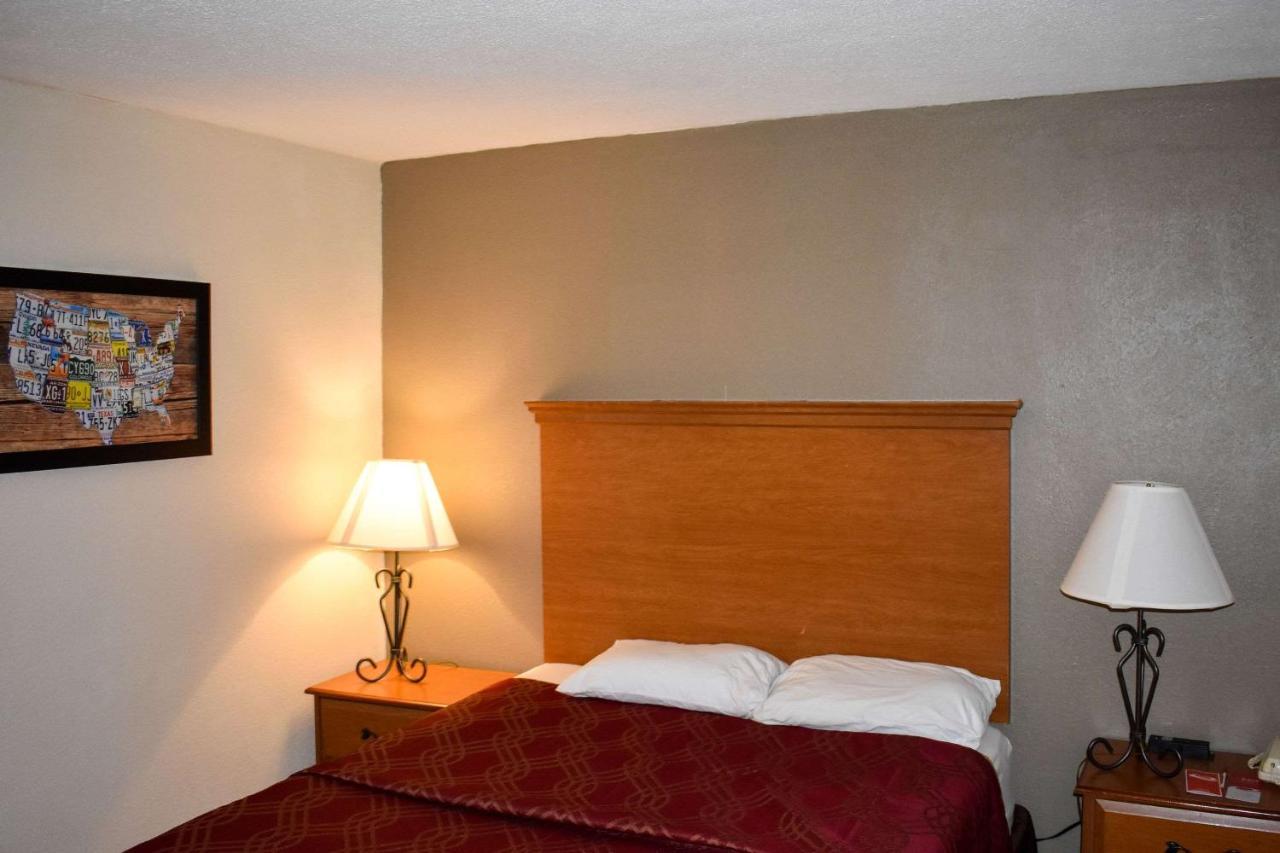 Mho Hotel בורדנטאון מראה חיצוני תמונה
